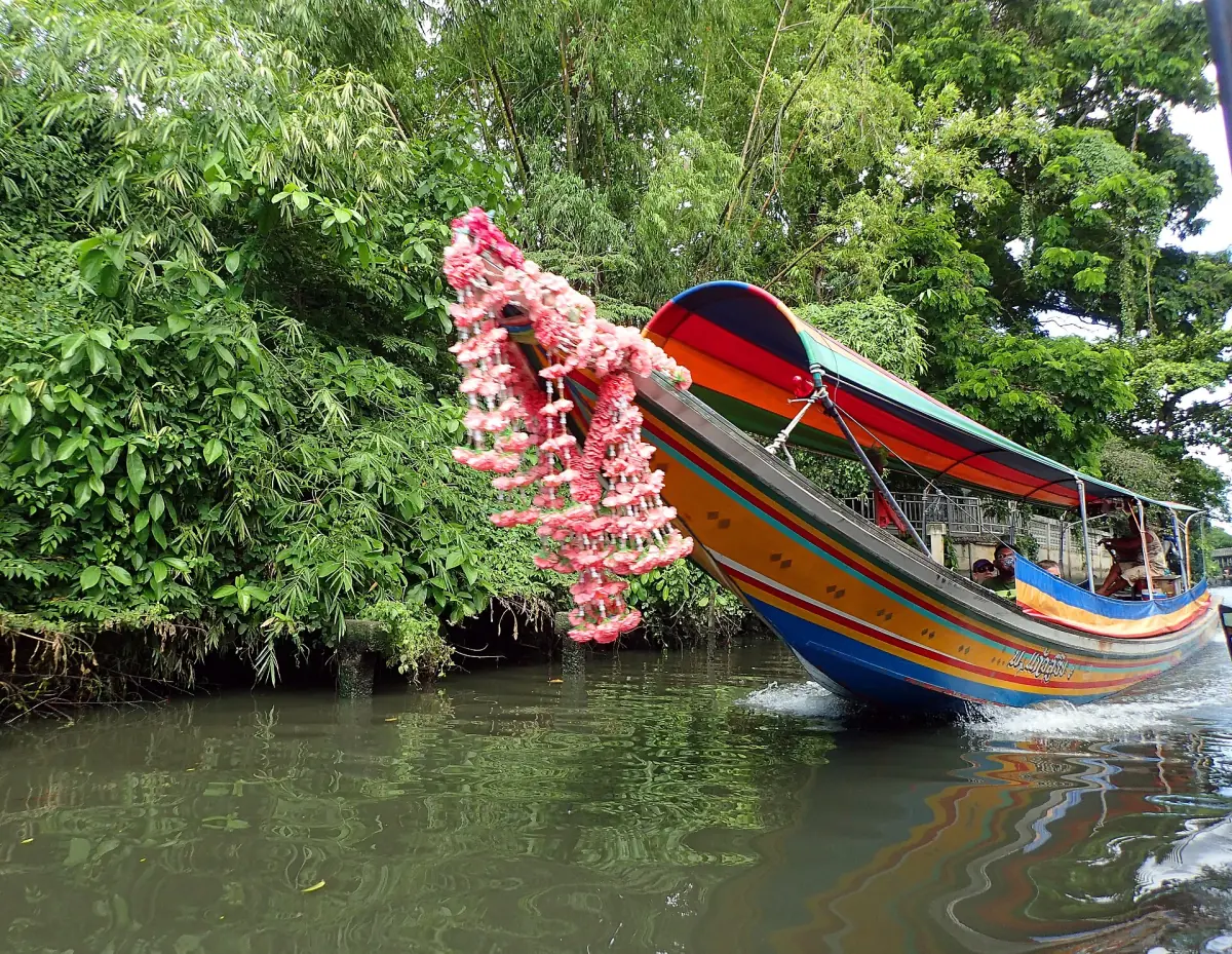 A long-tail boat on a Bangkok canal
