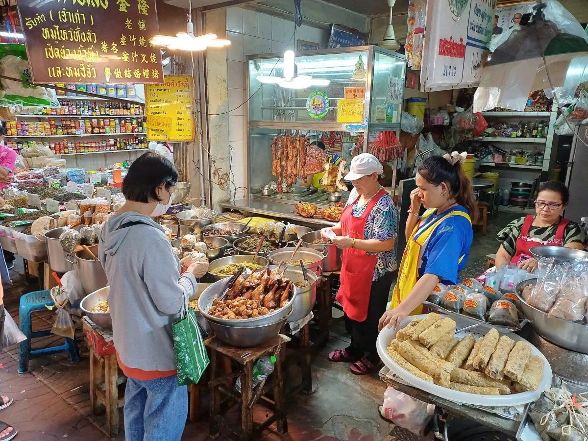 Food stalls in Bangkok's Chinatown