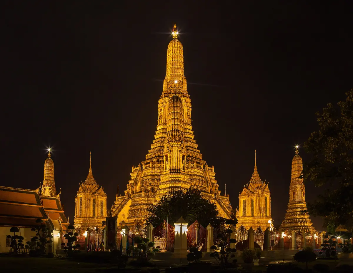 The illuminated prangs of Wat Arun at night